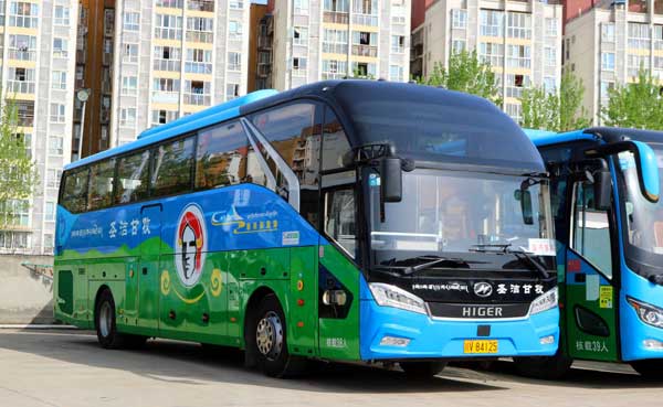 （企業班車租車）讓員工出行更便捷、高效